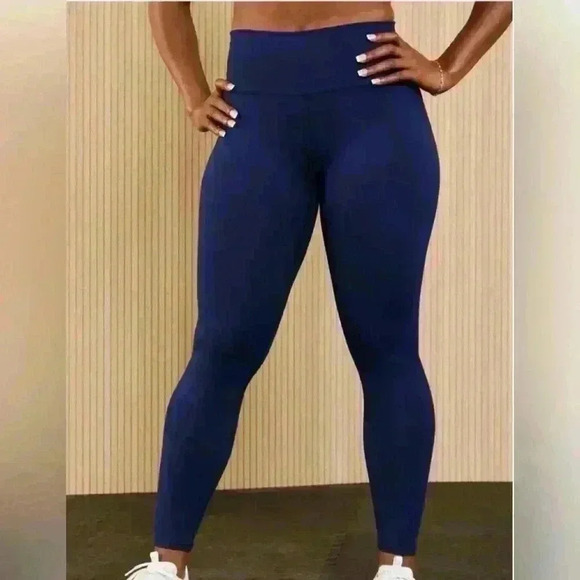 Women’s Fabletics power hold leggings size small - Picture 1 of 6
